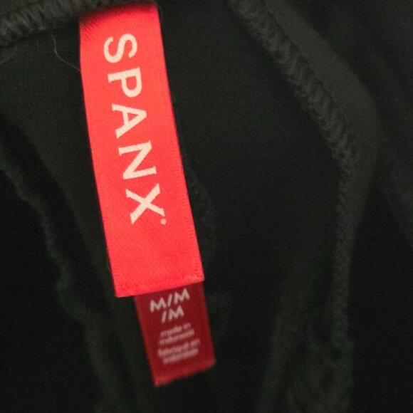 Spanx The Perfect Black Ankle Pull On Pants Slimming Career Size M - Picture 5 of 6